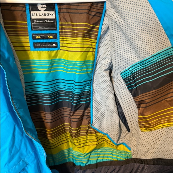 Billabong Performance Jacket - Picture 3 of 4